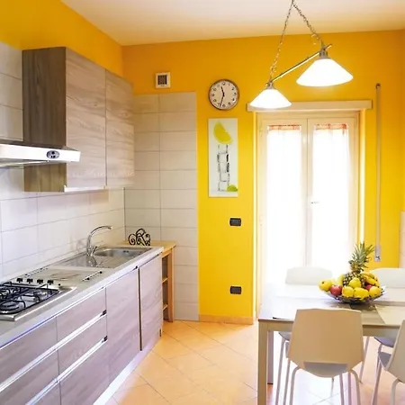 Apartament The Sun In